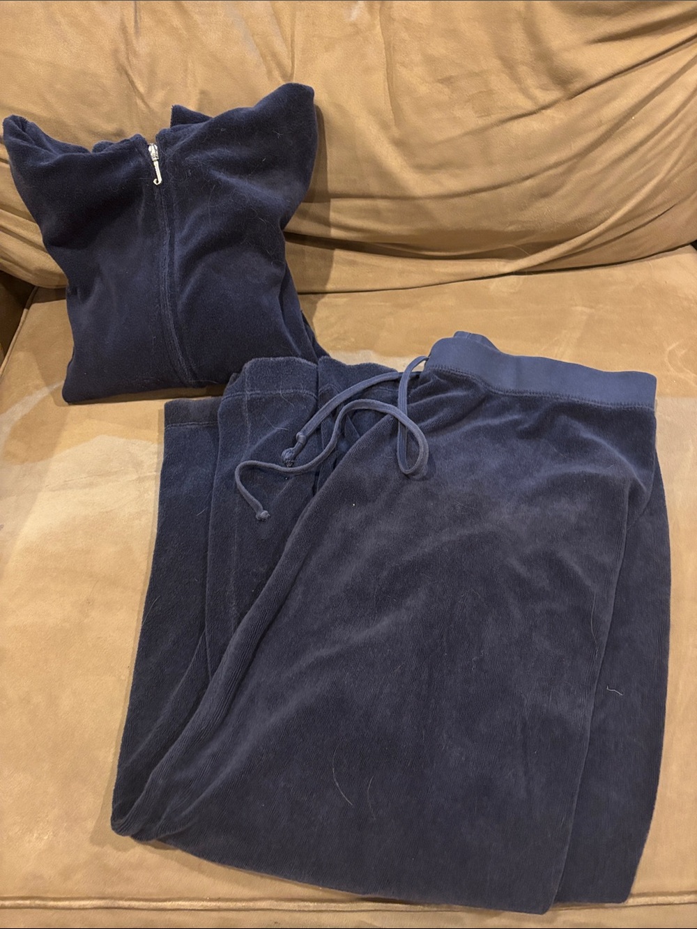 Juicy Couture Navy Velour Pants & Hoodie Set
